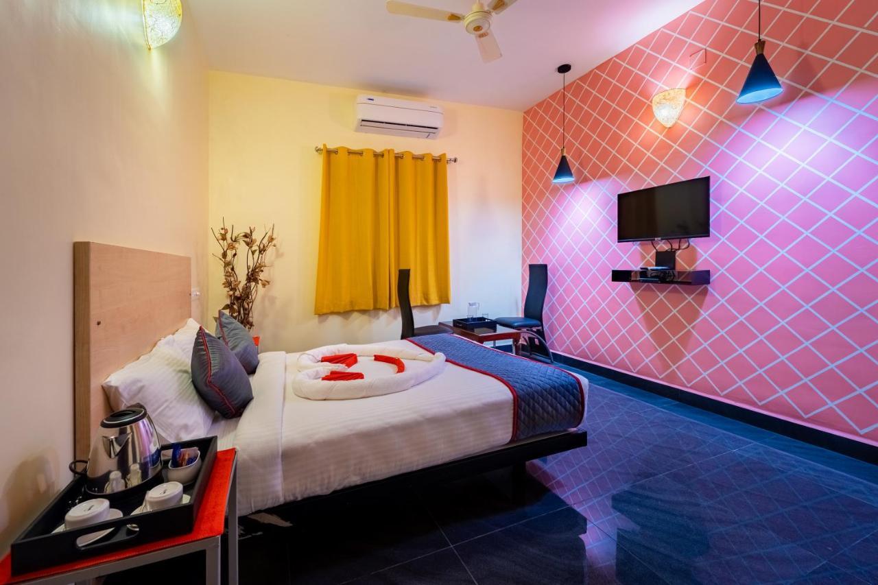 Sornalaxmi Residency Пондичерри Экстерьер фото