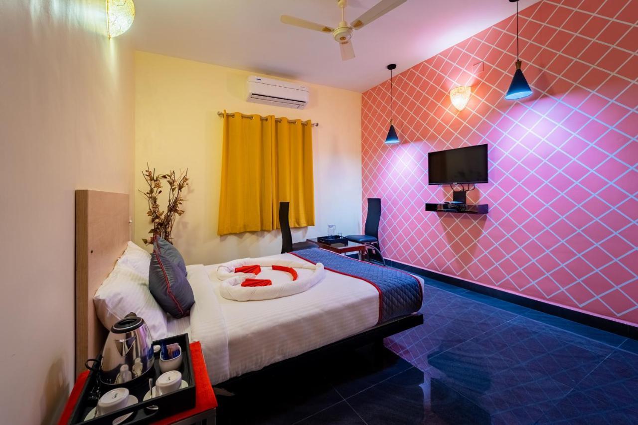 Sornalaxmi Residency Пондичерри Экстерьер фото