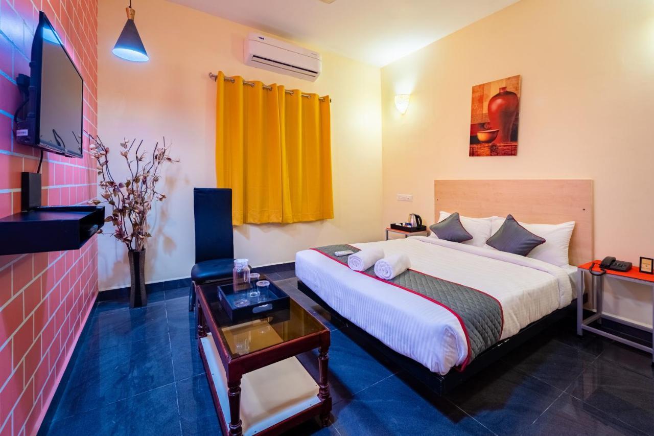Sornalaxmi Residency Пондичерри Экстерьер фото