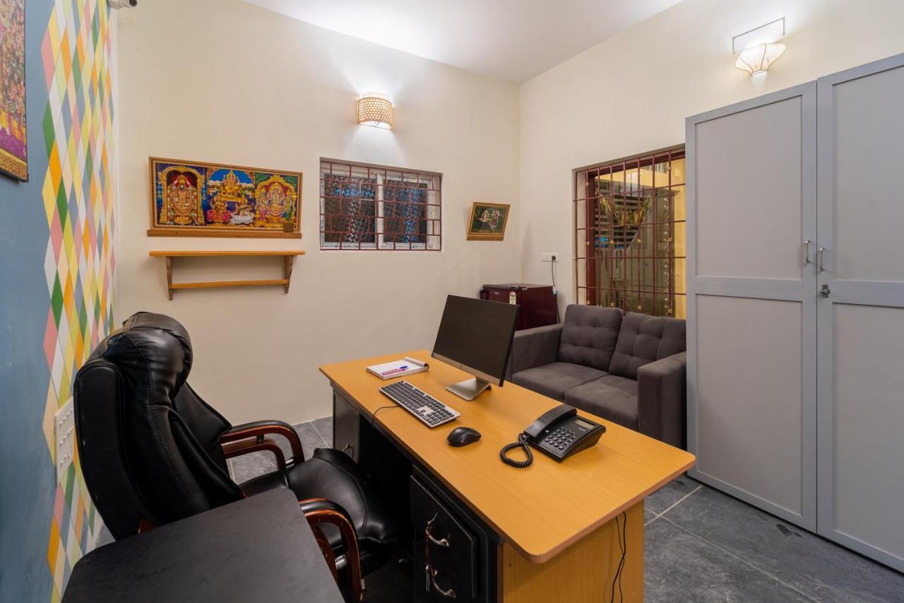 Sornalaxmi Residency Пондичерри Экстерьер фото